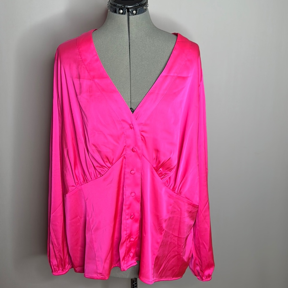 Torrid plus size top for women size 4X hot pink new with tags